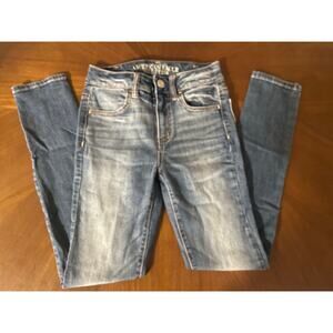 American Eagle High Rose Super Stretchy Jeggings Size 00